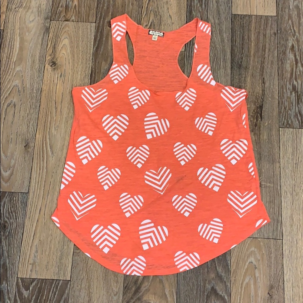 Pink tank top with white chevron hearts